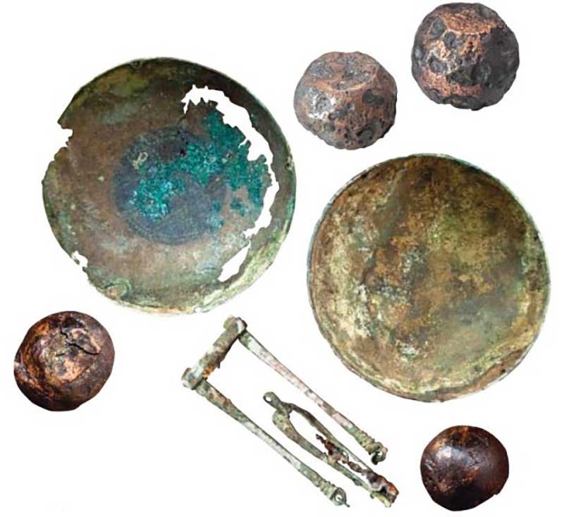 Весы и гирьки